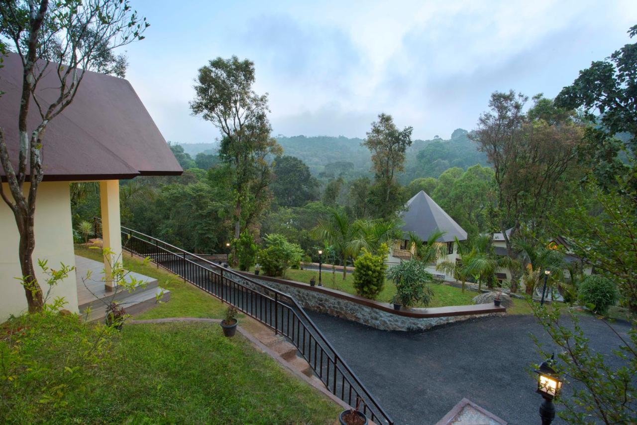 Hôtel Spices Lap, Thekkady Extérieur photo